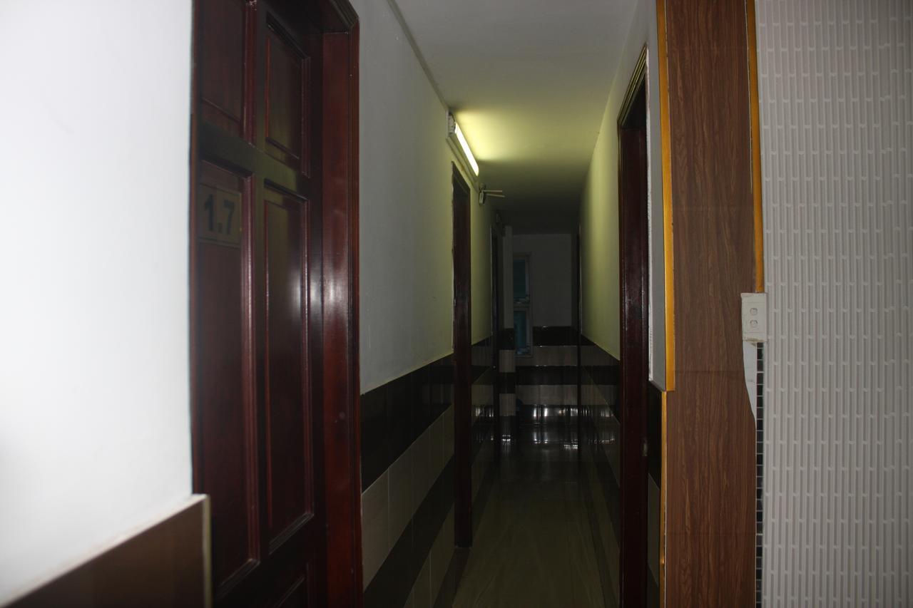 Binh Dung Hotel Cidade de Ho Chi Minh Exterior foto