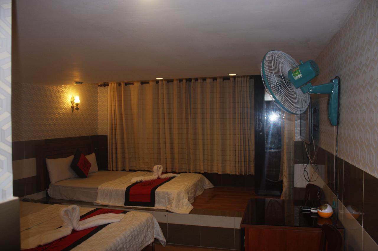 Binh Dung Hotel Cidade de Ho Chi Minh Exterior foto