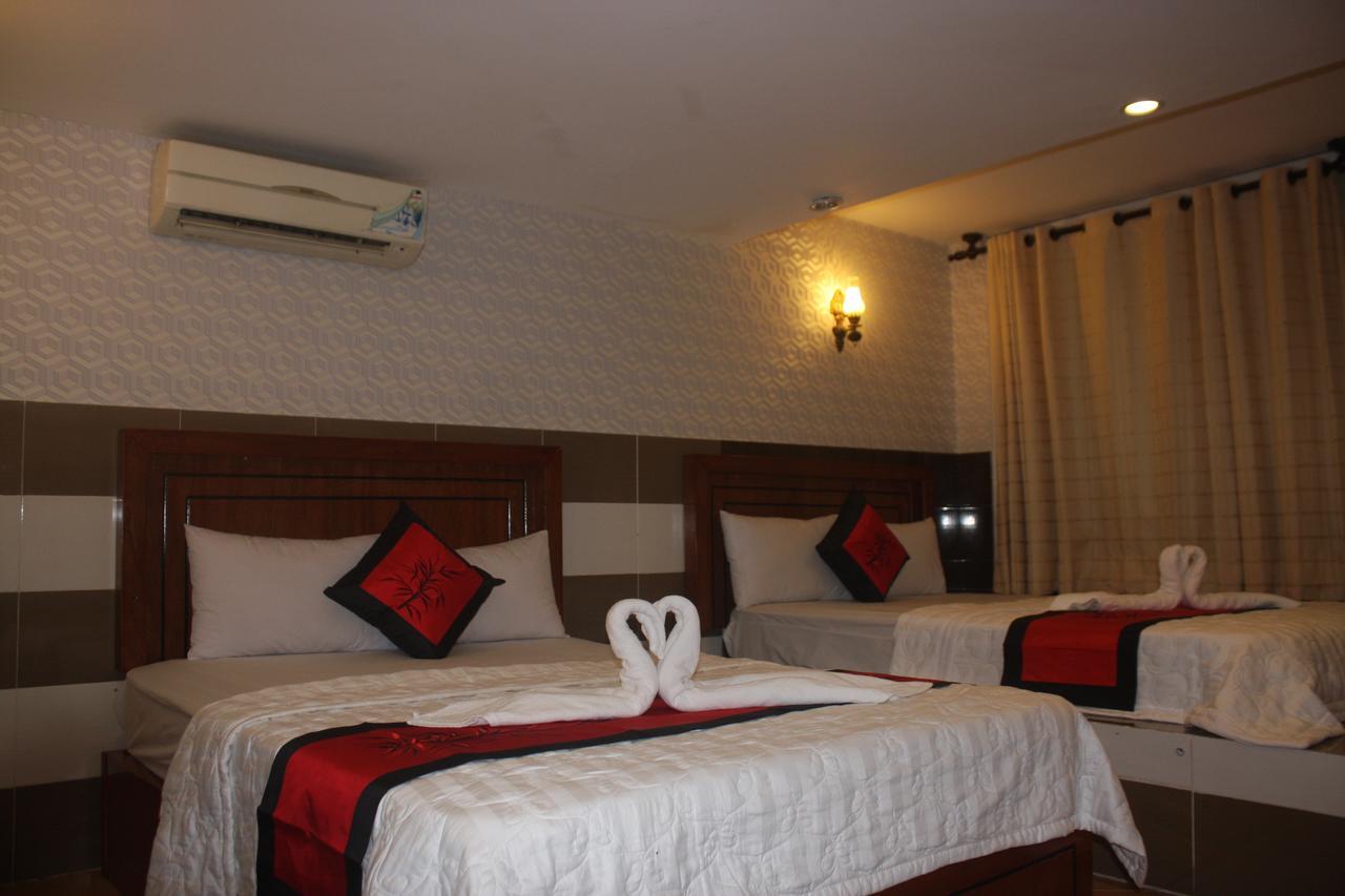 Binh Dung Hotel Cidade de Ho Chi Minh Exterior foto